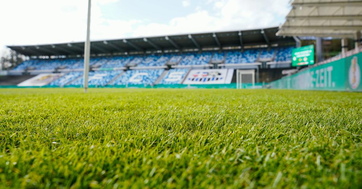 Viele Wolken Und Pyro Hei E Phase Vor Dfb Pokal Derby L Uft